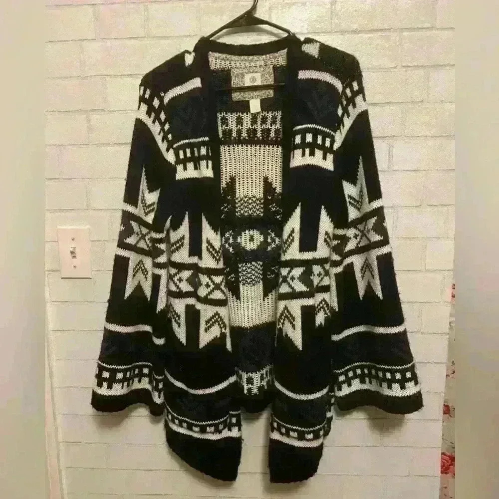 Element Black and White Nordic Open-Front Sweater Cardigan
